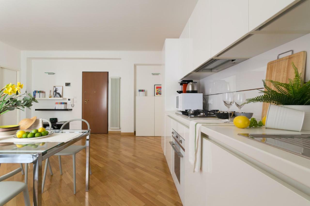 Housmart Nazario Sauro 15 Apartment Bologna Exterior photo
