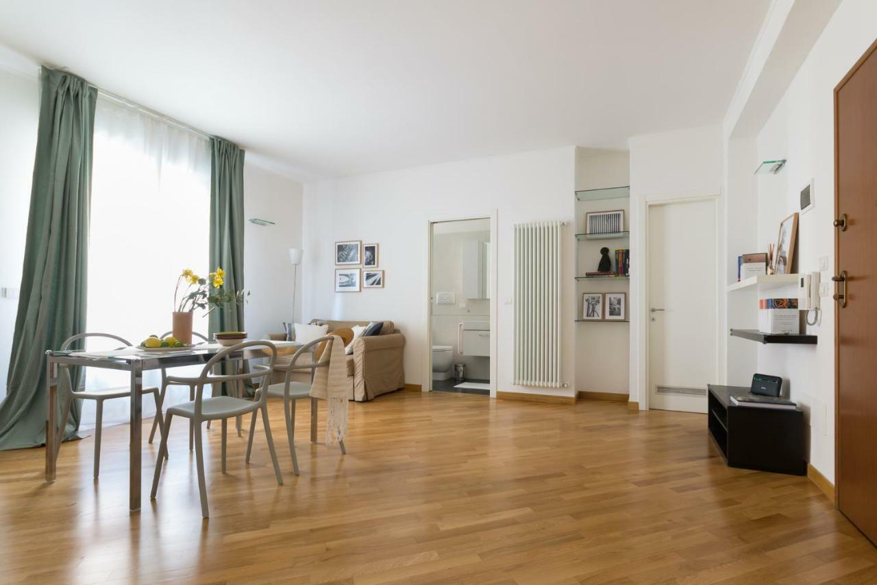 Housmart Nazario Sauro 15 Apartment Bologna Exterior photo
